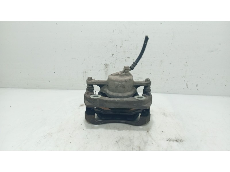 Recambio de pinza freno delantera izquierda para lexus is ii (_e2_) 220d (ale20) referencia OEM IAM 4775053060  