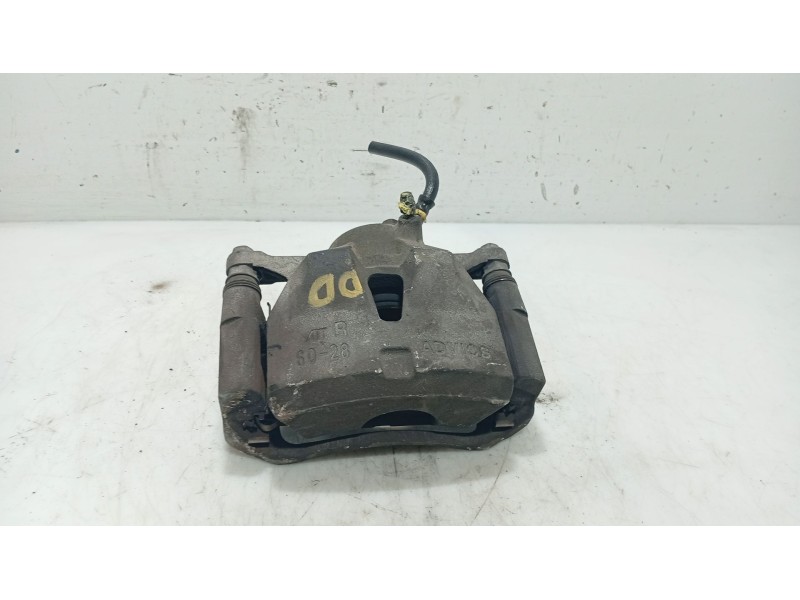 Recambio de pinza freno delantera derecha para lexus is ii (_e2_) 220d (ale20) referencia OEM IAM 4773053060  