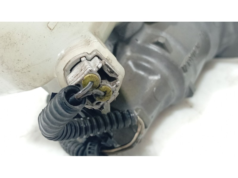 Recambio de bomba freno para lexus is ii (_e2_) 220d (ale20) referencia OEM IAM   