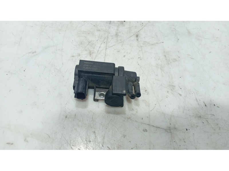 Recambio de valvula para lexus is ii (_e2_) 220d (ale20) referencia OEM IAM   