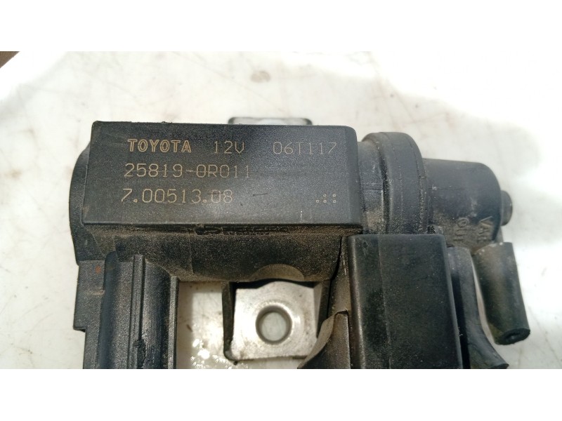 Recambio de valvula para lexus is ii (_e2_) 220d (ale20) referencia OEM IAM   