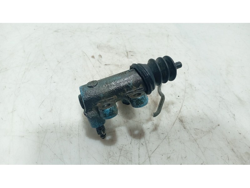 Recambio de bombin embrague para lexus is ii (_e2_) 220d (ale20) referencia OEM IAM 3142053020  