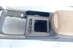 Recambio de consola central para lexus is ii (_e2_) 220d (ale20) referencia OEM IAM    2