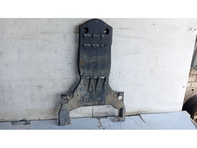 Recambio de cubrecarter para lexus is ii (_e2_) 220d (ale20) referencia OEM IAM   
