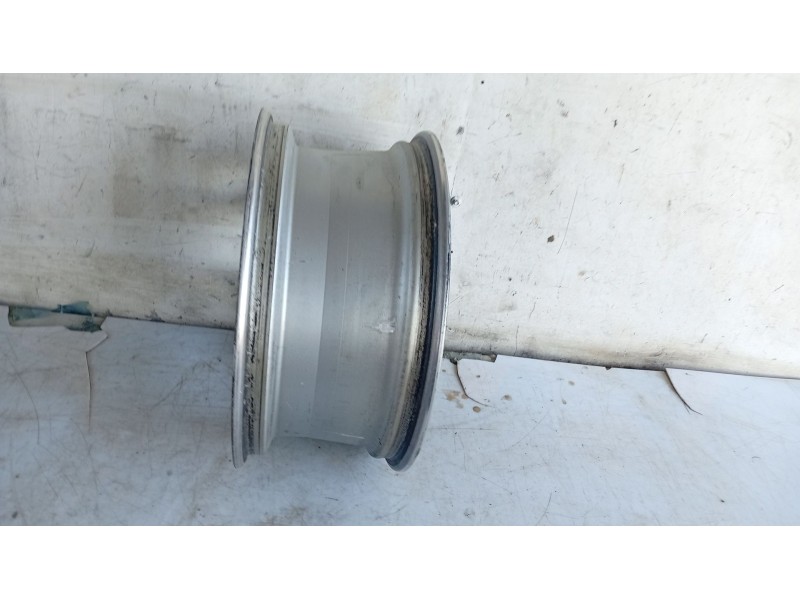 Recambio de llanta para lexus is ii (_e2_) 220d (ale20) referencia OEM IAM   