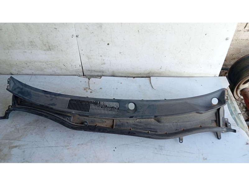 Recambio de moldura para lexus is ii (_e2_) 220d (ale20) referencia OEM IAM   