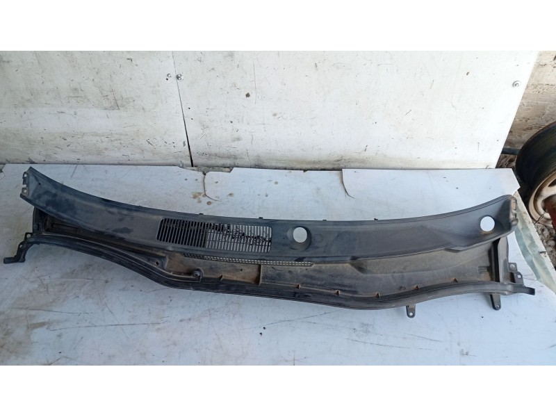 Recambio de moldura para lexus is ii (_e2_) 220d (ale20) referencia OEM IAM   