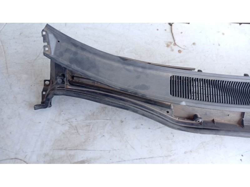 Recambio de moldura para lexus is ii (_e2_) 220d (ale20) referencia OEM IAM   