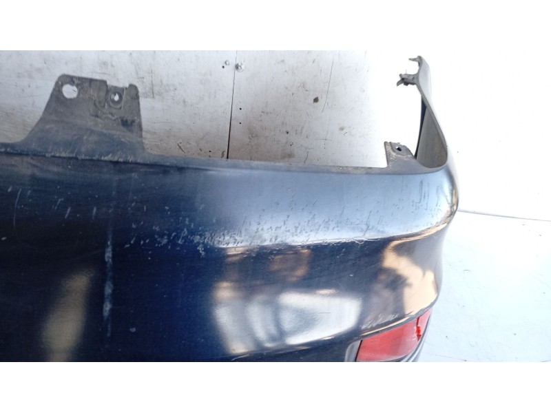 Recambio de paragolpes trasero para lexus is ii (_e2_) 220d (ale20) referencia OEM IAM 5215953927  