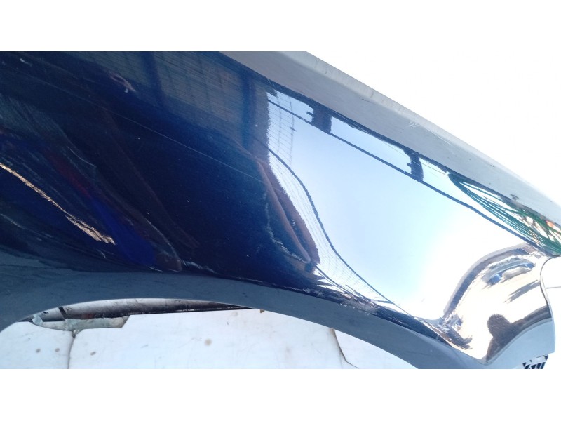 Recambio de aleta delantera derecha para lexus is ii (_e2_) 220d (ale20) referencia OEM IAM 5380153050  