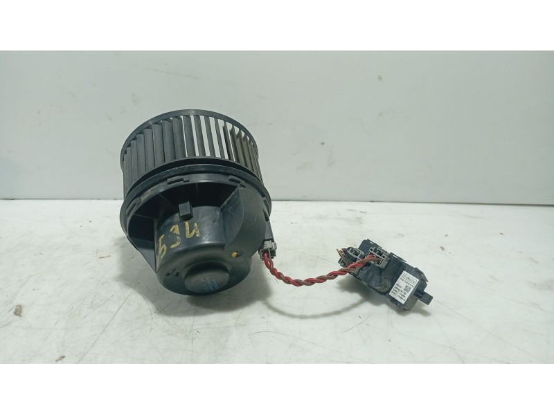 Recambio de ventilador calefaccion para ford focus iii 1.6 ti referencia OEM IAM   