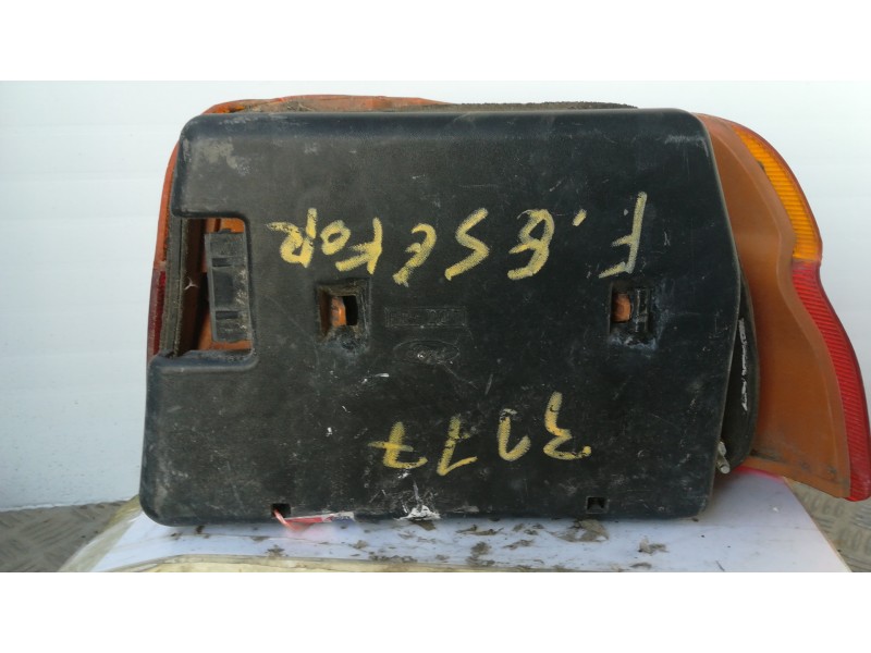 Recambio de piloto trasero izquierdo para  referencia OEM IAM 2400056  