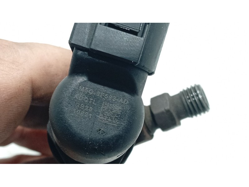 Recambio de inyector para ford focus c-max (dm2) 1.8 tdci referencia OEM IAM   