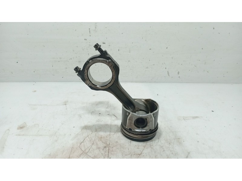 Recambio de piston para ford focus c-max (dm2) 1.8 tdci referencia OEM IAM   
