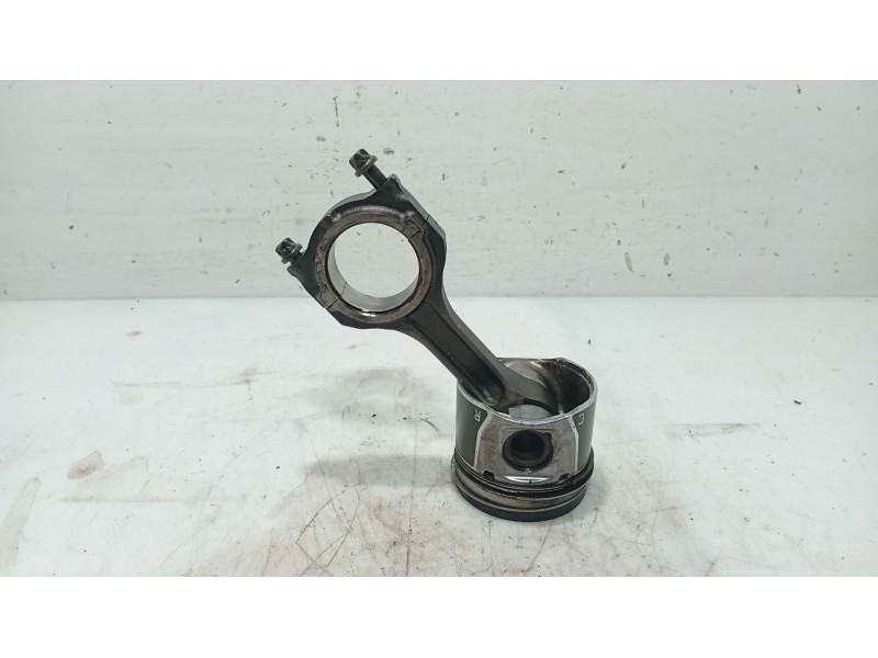 Recambio de piston para ford focus c-max (dm2) 1.8 tdci referencia OEM IAM   