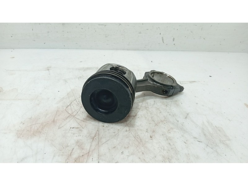Recambio de piston para ford focus c-max (dm2) 1.8 tdci referencia OEM IAM   