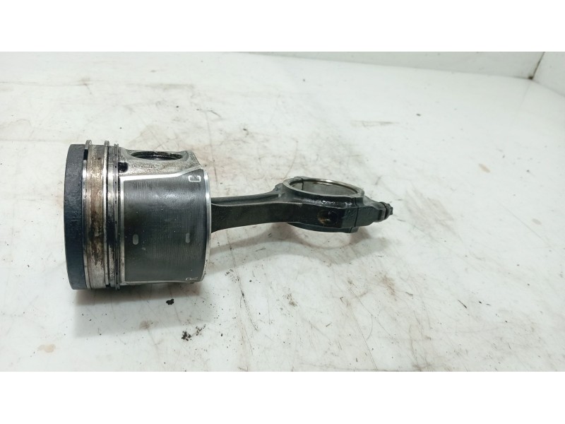 Recambio de piston para ford focus c-max (dm2) 1.8 tdci referencia OEM IAM   