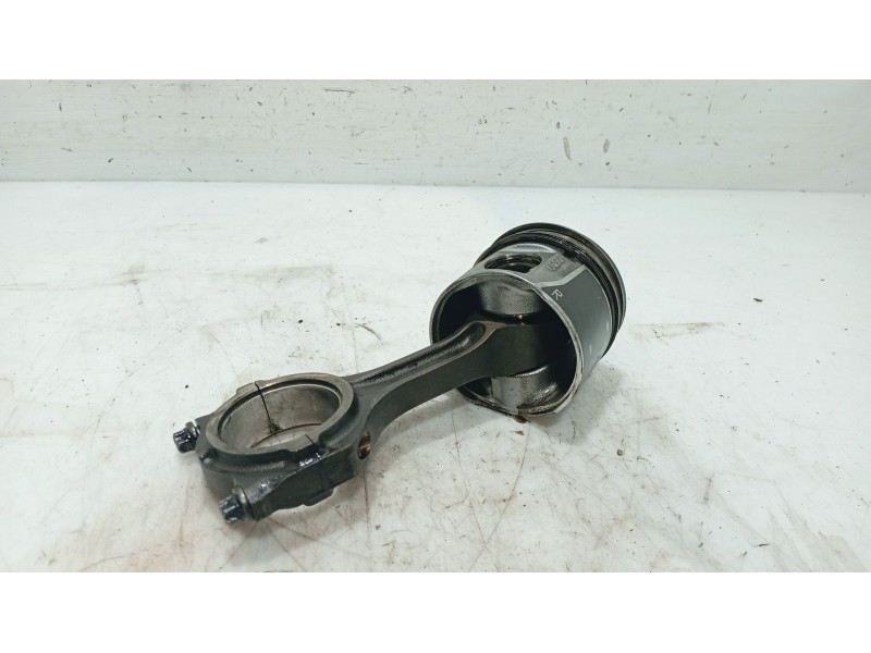 Recambio de piston para ford focus c-max (dm2) 1.8 tdci referencia OEM IAM   