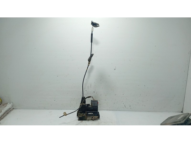 Recambio de cerradura puerta trasera derecha para ford fusion (ju_) 1.4 referencia OEM IAM 1372480  