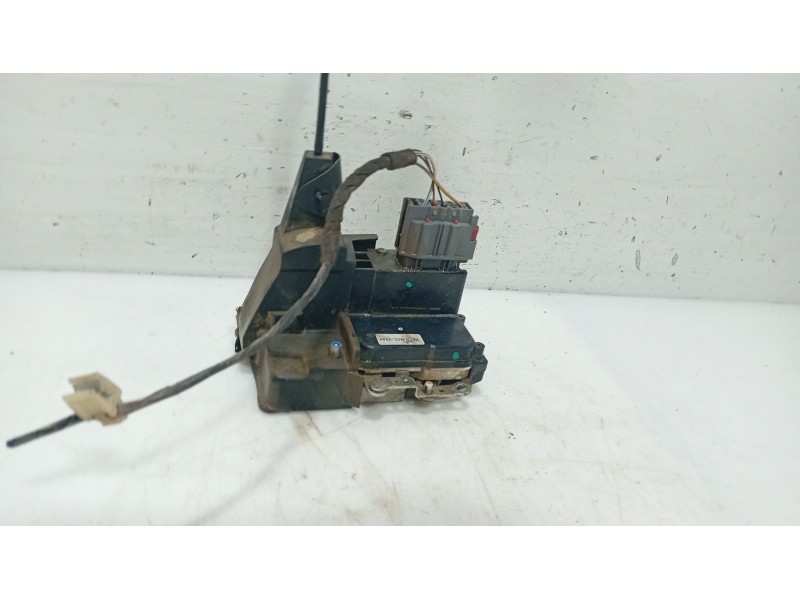 Recambio de cerradura puerta trasera derecha para ford fusion (ju_) 1.4 referencia OEM IAM 1372480  