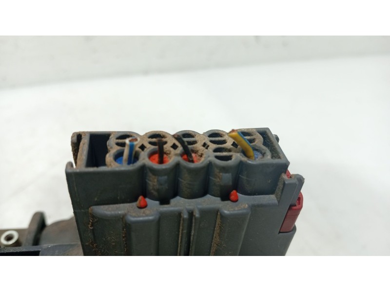 Recambio de cerradura puerta trasera izquierda para ford fusion (ju_) 1.4 referencia OEM IAM 1372486  