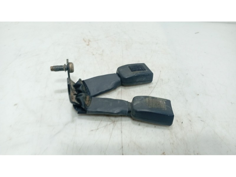 Recambio de anclaje cinturon trasero derecho para ford fusion (ju_) 1.4 referencia OEM IAM   