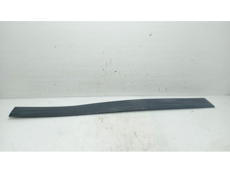 Recambio de moldura para ford fusion (ju_) 1.4 referencia OEM IAM   