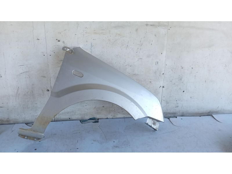 Recambio de aleta delantera derecha para ford fusion (ju_) 1.4 referencia OEM IAM 1420114  