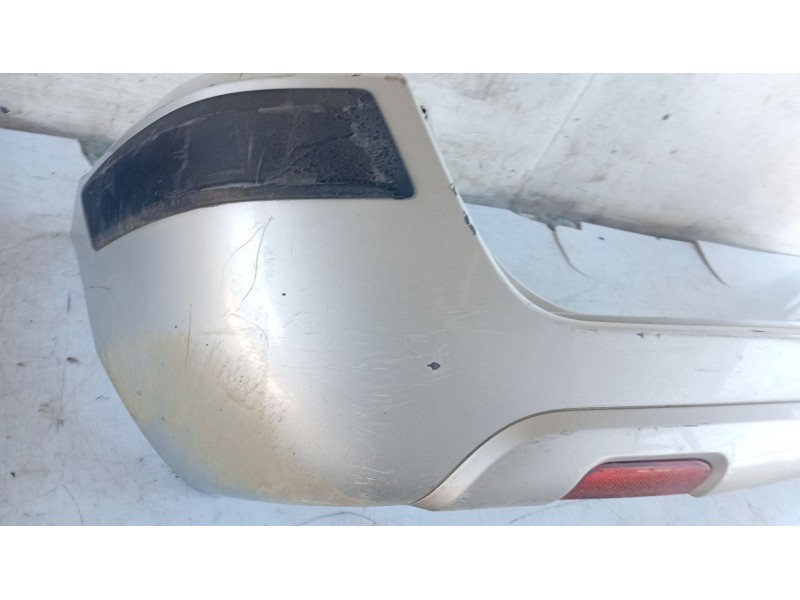 Recambio de paragolpes trasero para ford fusion (ju_) 1.4 referencia OEM IAM 1324511  