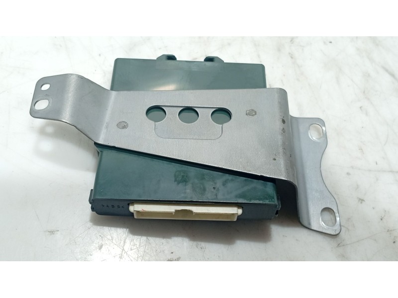 Recambio de modulo electronico para lexus is ii (_e2_) 220d (ale20) referencia OEM IAM   
