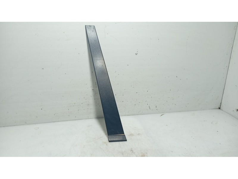 Recambio de moldura para ford fusion (ju_) 1.4 referencia OEM IAM   