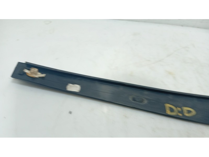 Recambio de moldura para ford fusion (ju_) 1.4 referencia OEM IAM   