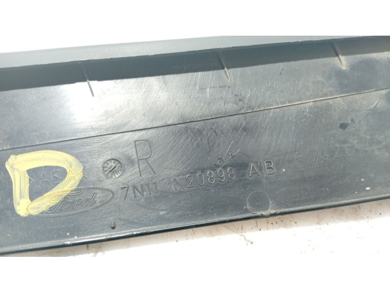 Recambio de moldura para ford fusion (ju_) 1.4 referencia OEM IAM   