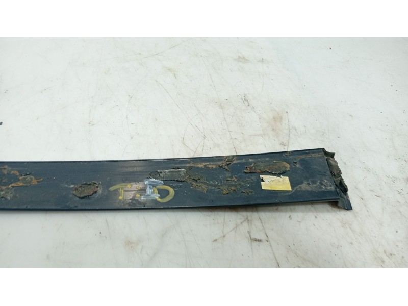 Recambio de moldura para ford fusion (ju_) 1.4 referencia OEM IAM   