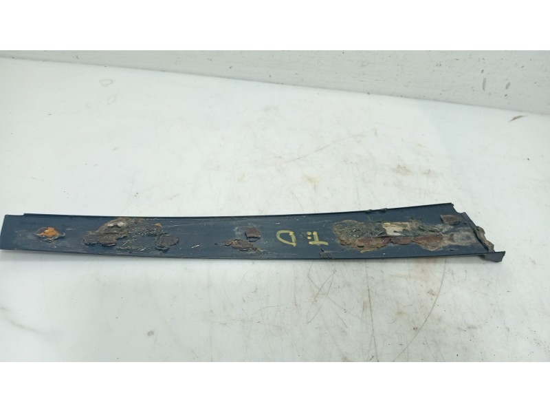 Recambio de moldura para ford fusion (ju_) 1.4 referencia OEM IAM 1473669  