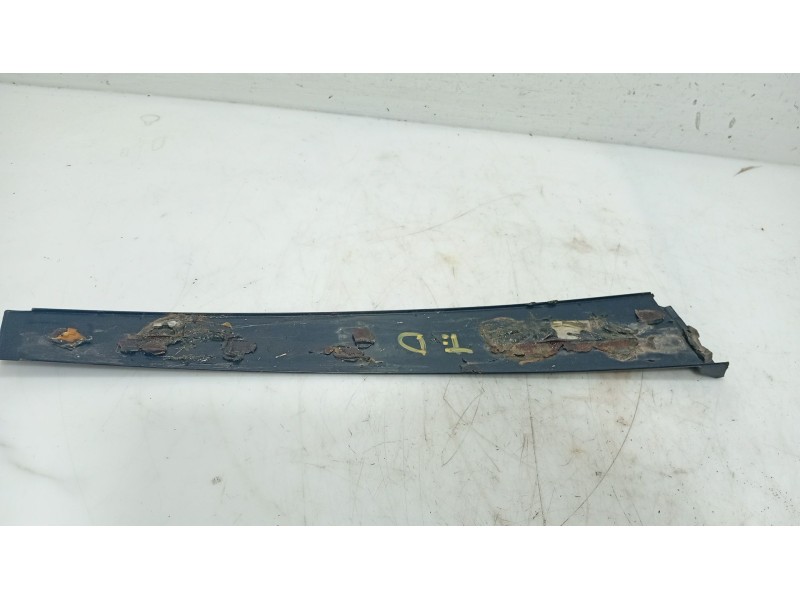 Recambio de moldura para ford fusion (ju_) 1.4 referencia OEM IAM 1473669  