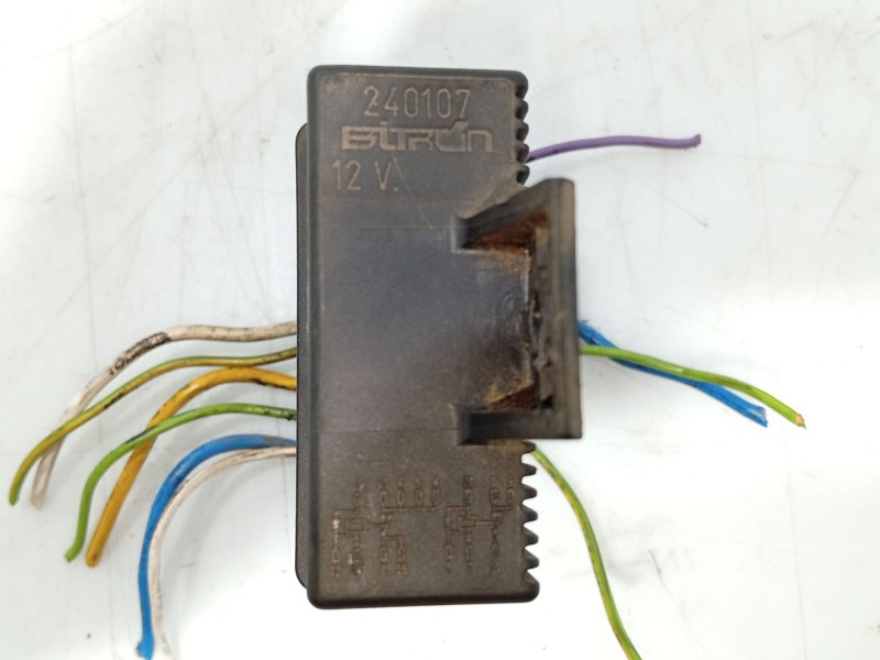 Recambio de caja precalentamiento para citroën c3 i (fc_, fn_) 1.4 hdi referencia OEM IAM   