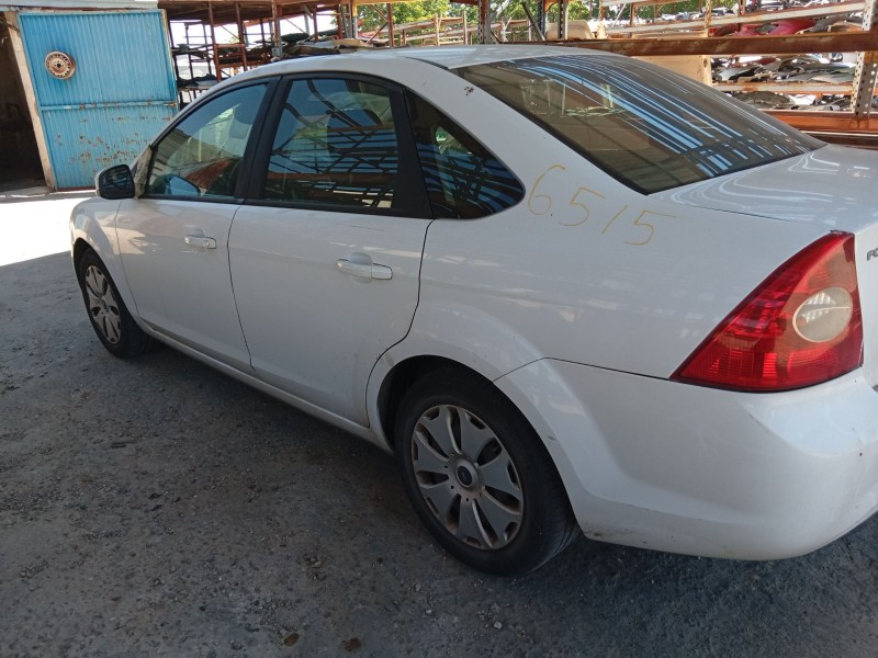 ford focus ii sedán (db_, fch, dh) del año 2010