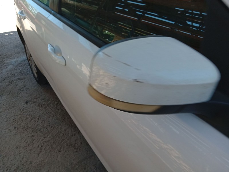 ford focus ii sedán (db_, fch, dh) del año 2010