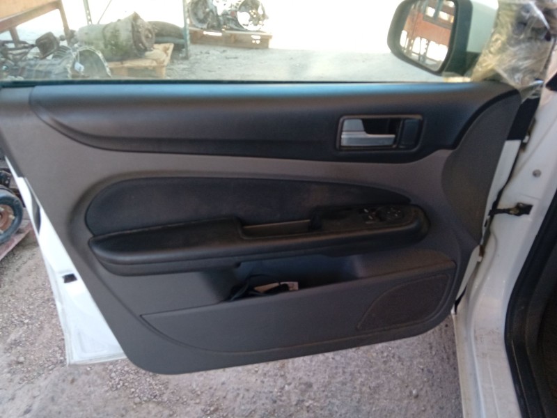 ford focus ii sedán (db_, fch, dh) del año 2010