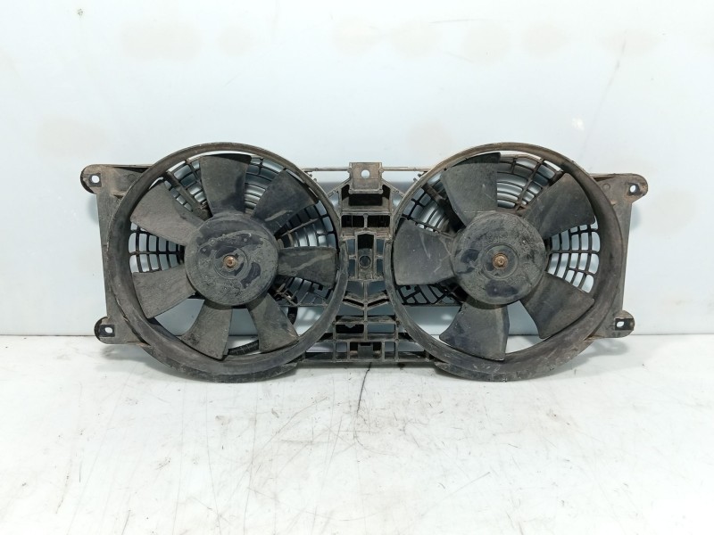 Recambio de electroventilador para ssangyong rexton referencia OEM IAM 8821008051  
