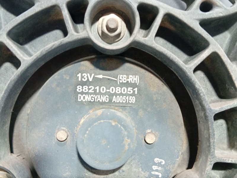 Recambio de electroventilador para ssangyong rexton referencia OEM IAM 8821008051  