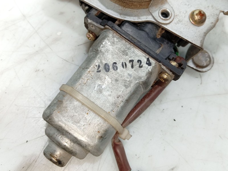 Recambio de elevalunas trasero derecho para ssangyong rexton referencia OEM IAM   