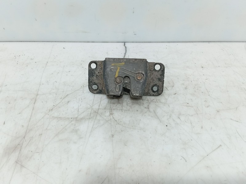 Recambio de cerradura maletero / porton para ssangyong rexton referencia OEM IAM   