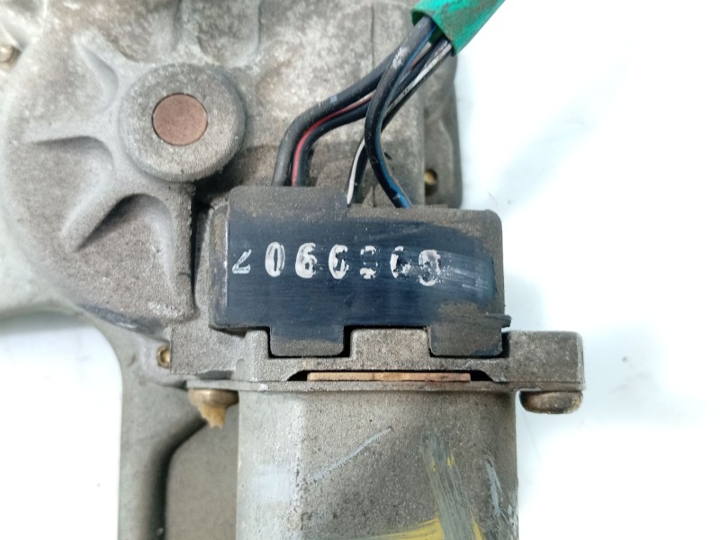 Recambio de motor limpia trasero para ssangyong rexton referencia OEM IAM   