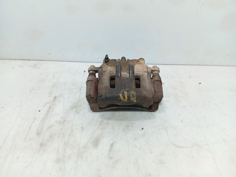 Recambio de pinza freno delantera derecha para ssangyong rexton referencia OEM IAM   