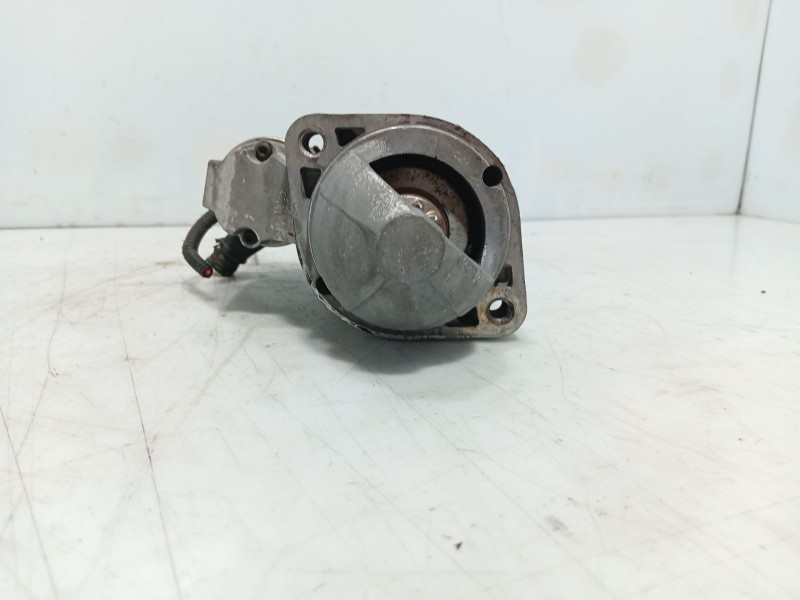 Recambio de motor arranque para ssangyong rexton referencia OEM IAM   