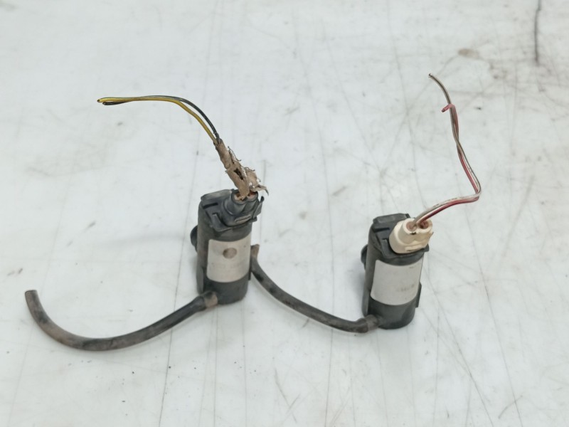 Recambio de deposito limpia para ssangyong rexton referencia OEM IAM   