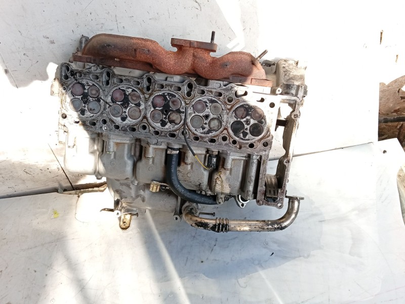 Recambio de culata para ssangyong rexton referencia OEM IAM   