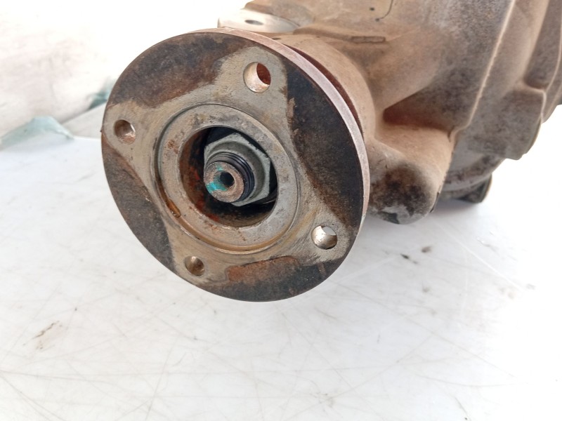 Recambio de diferencial trasero para ssangyong rexton referencia OEM IAM   